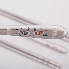 JJ032 홀로진공 원앙 수저세트