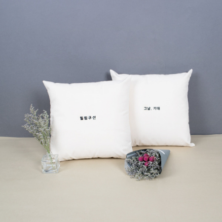 메이드유 쿠션 (소) - 30 × 30CM #2