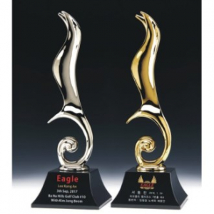 금속 트로피 328