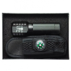 AQ 줌인 후레쉬 + 나침반 케이스