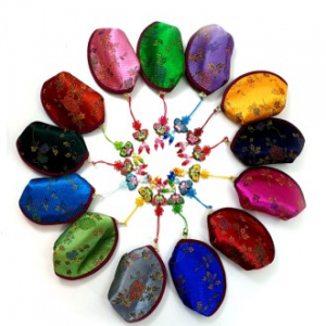 동전지갑 외국인 선물 전통 누비 반달지갑