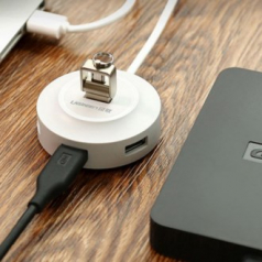 아트텍 멀티 인터페이스 USB 풍성 허브 TYPE- C 케이블 CA210