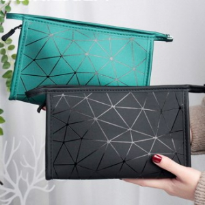 EL 다이아몬드 패턴 방수 대용량 메이크업 클러치 CAH689