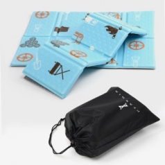 8단 코팅 접이식 등산방석 행사 기념품 깔판 (파우치 포함)