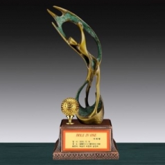 청동 트로피 SD13) 137-1