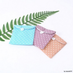 생리대파우치 파우치 미니파우치 방수파우치 하드파우치 파우치백 화장품가방 메이크업가방 이어폰파우치 사각파우치 가방속파우치