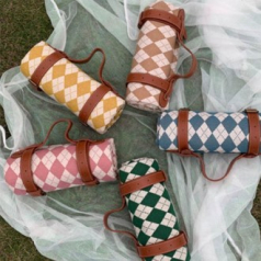 다이아 패턴 피크닉 매트 돗자리 140x150 (가죽 스트랩 포함)