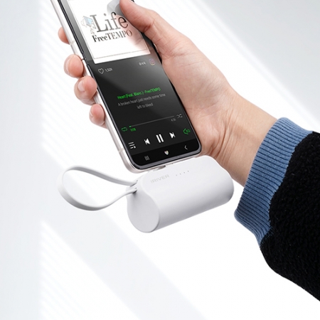 아이리버 2in1 도킹형 미니 보조배터리 5000mAh IBD-5000C #3