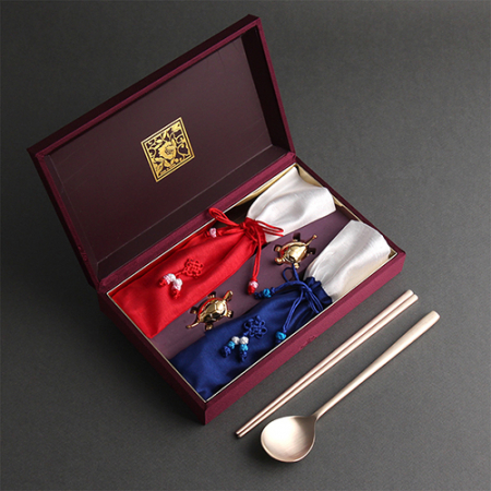 오복 장수 방짜유기 2인수저세트 (거북받침, 청홍수저집) #2