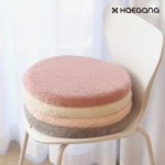 뽀송 페이크퍼 원형방석, 의자 원형 메모리폼 방석 식탁 키높이 겨울 담요 극세사 사무실 등받이 차량용 큰 두꺼운 인테리어 좌식