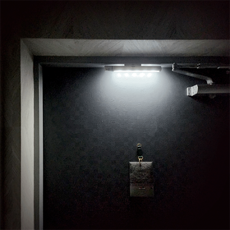 집자랑 건전지 무선 센서등 손전등 드레스룸LED #2