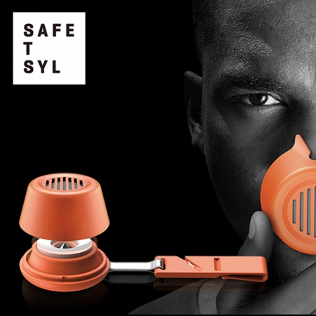 세이프티씰 초소형 사이즈 4in1 (차량용 비상망치 + 안전벨트 커터 + 화재대피용 마스크 + SOS기능) (국산) #2