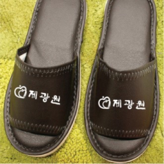방한슬리퍼, 사무실슬리퍼, 가죽슬리퍼, 슬리퍼인쇄, 가죽실내화, 학교실내화, 학원실내화