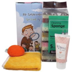어려운이웃 케이스 + 양면 떡수세미 + 캐릭터 핸드타올 + 과일나라 핸드에센스 3종세트
