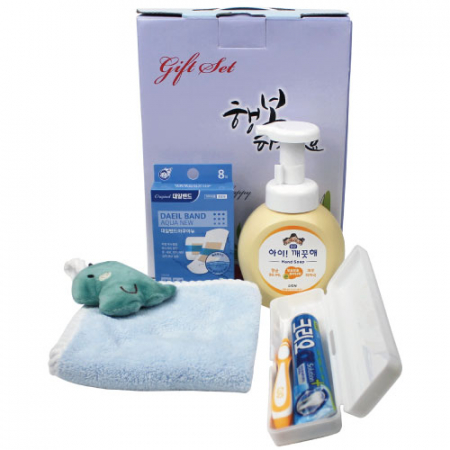 아쿠아 밴드 혼합형 + 크리오 여행용치약칫솔 세트 + 아이깨끗해 핸드워시 + 캐릭터 핸드타올 4종세트 #2