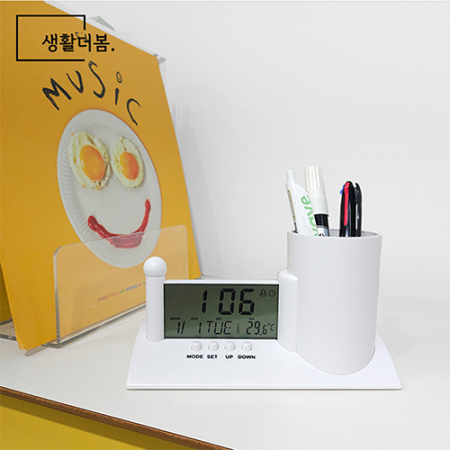 생활더봄 LCD 디지털 온습도 스탠드 펜꽂이 탁상 알람시계 #3