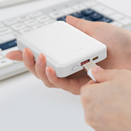 나이테 고속 카드형 보조배터리 10000mAh C타입 USB충전 #4