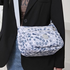 크로스백 경량 나일론 바디 캐주얼 데일리 숄더 백 여성 나들이 여행가방