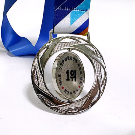 돌아가는 캐스팅 메달 7cm #2