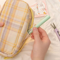 미세한 세라믹 소재 칼날 실용적인 휴대용 가위