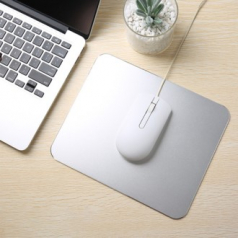 알루미늄 합금 미끄럼방지 마우스패드