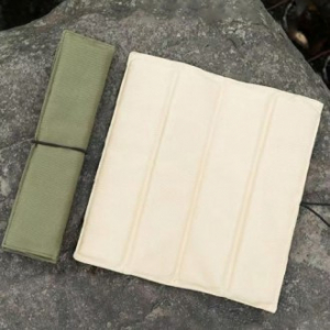 Y리빙 컴팩트 슬림 접이식 방석