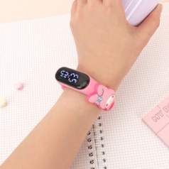 산리오 LED 슬림 전자시계