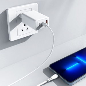 보스위즈 USB C타입 65W 3포트 PD 멀티 고속 급속 충전기 퀵차지 어댑터 노트북 휴대폰 BOS-65W3P