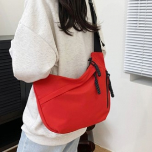 데일리 반달 크로스 유니섹 호보백