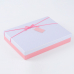 작은이미지: 인기박스 포인트리본 고급 싸바리 선물박스 선물상자 종이박스 화이트/핑크 28x21x5(가로 28~35cm) #2