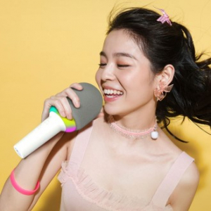 블루투스노래방마이크 나비 NV97-NRB10
