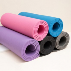 두꺼운 NBR 요가 매트 183x61x1cm