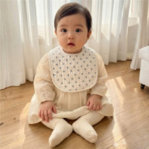 베베솜 라운드 순면 아기턱받이 (디자인랜덤)