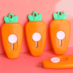 로페리아 휴대용 미니 당근칼 0215484