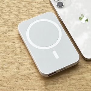 15W 유무선 동시 고속충전 맥세이프 보조배터리 5000mAh EM-38