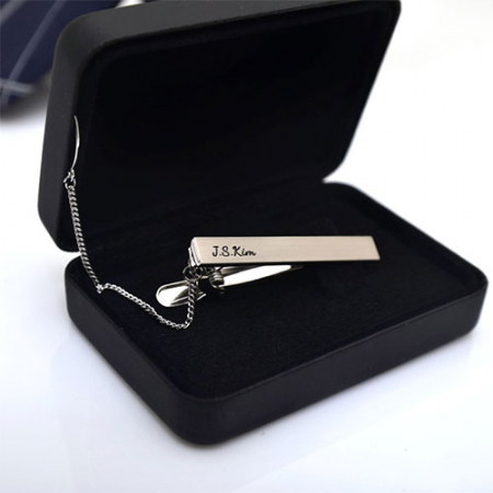 사각 헤어라인텍스쳐 넥타이핀(블랙이니셜각인) #8