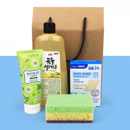 주방세제 500ml+대일밴드 프리미엄 24매 오리지널12매+방수 아쿠아12매 핸드크림 4종세트 #3