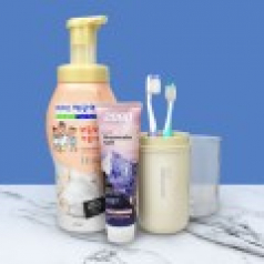 아이깨끗해 보들보들 거품샤워 바디워시 700g + 양치컵 + 핑크솔트 치약 120g + 2080 이중 미세모칫솔